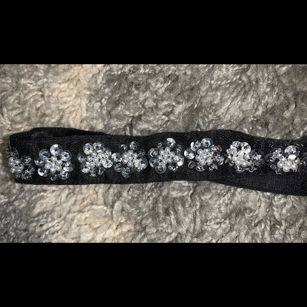 Victoria Secret Lace Bra - Picture 6 of 7